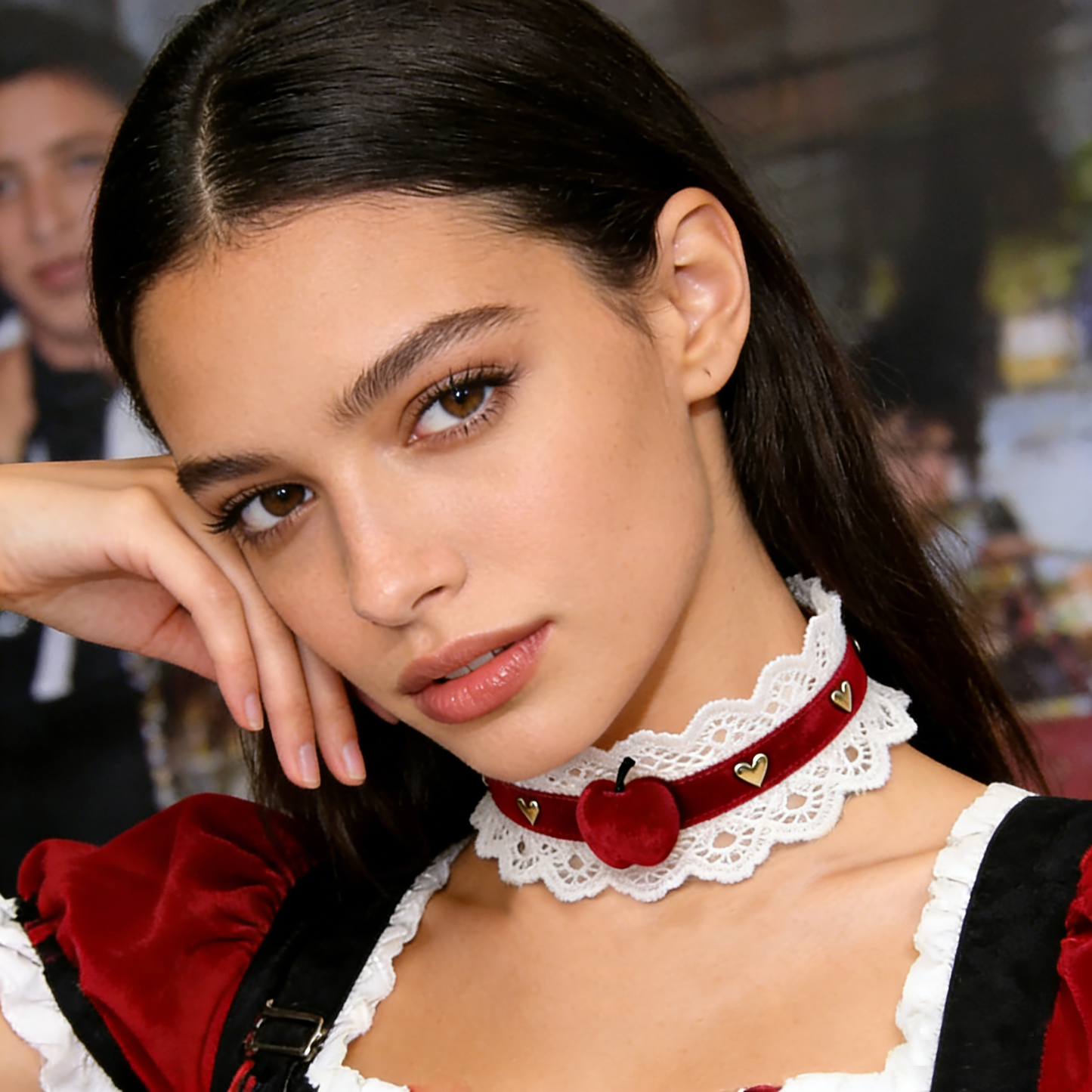 Apple Heart Choker