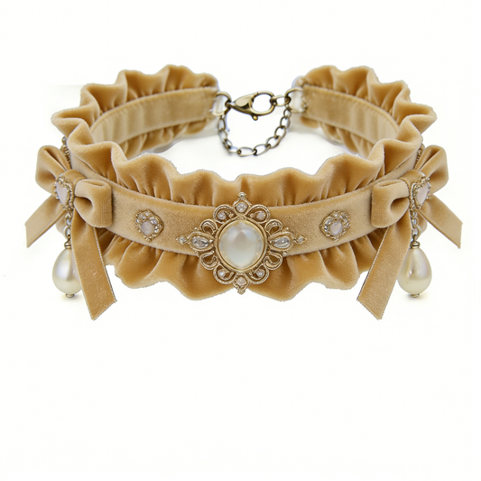 Gold Vintage Gem Choker